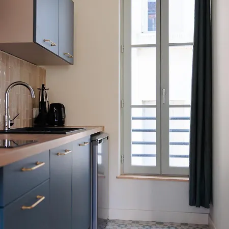 Les Cariatides Apartament